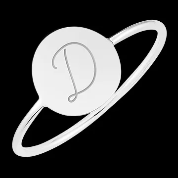 Pierścionek z okrągłym medalionem z grawerem - 9 karatowe białe złoto - Kolekcja ABC Yours - Edenly Yours
