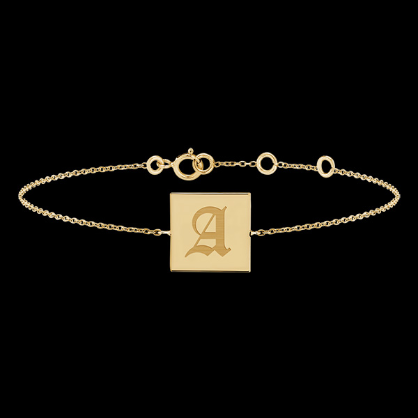 Armband mit viereckigem Anhänger mit Gravur - Gelbgold, 9 Karat - Kollektion ABC Yours - Edenly Yours