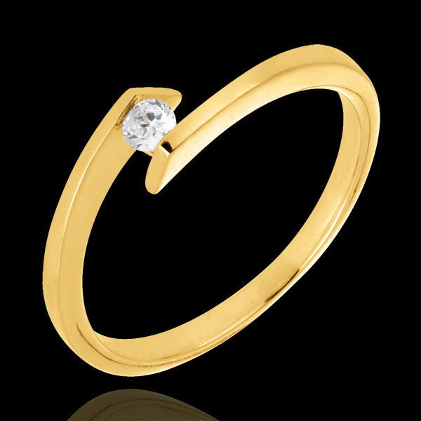 Bague solitaire Princesse étoile or jaune 18 carats - diamant 0.08 carat