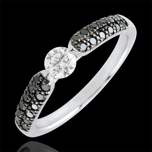 Black Diamond Triumphal Solitaire Ring - 0.25 carat - 18 carats