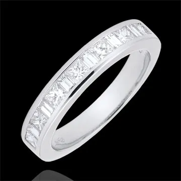 Weddingring white gold semi paved - rail setting - 0.7 carat