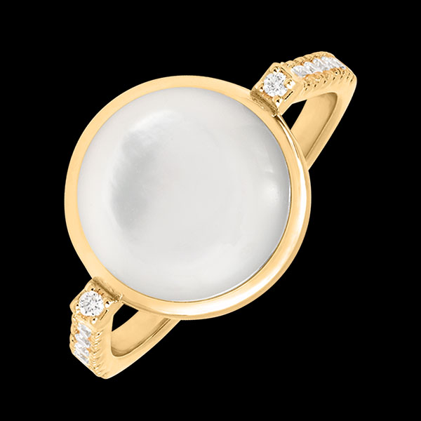 Anello Cabochon Aura Nacrée – oro giallo 18 carati e diamanti