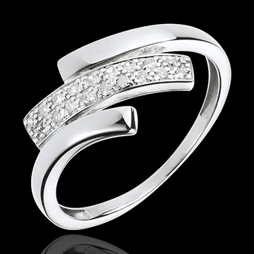 White Gold Feline Mark Ring
