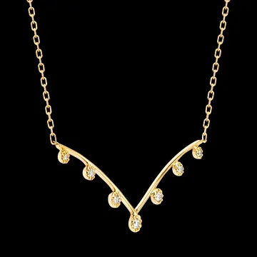 Collar Elanzia – Oro amarillo de 9 quilates y diamantes sintéticos