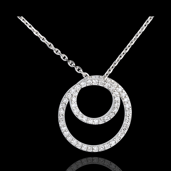 Collier An Deiner Seite