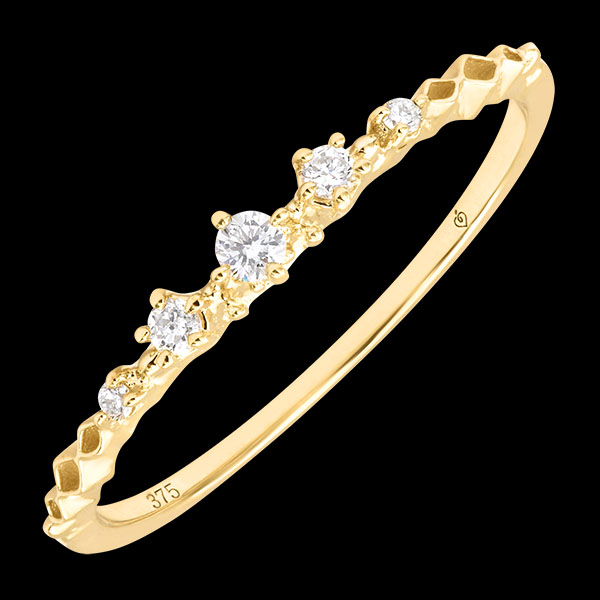 Elvine Ring – 9-karätiges Gelbgold und synthetische Diamanten