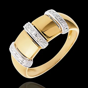 Bague triade or jaune 18 carats pavée - 9 diamants