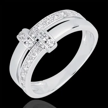 Ring Istria 18 karaat witgoud met diamanten