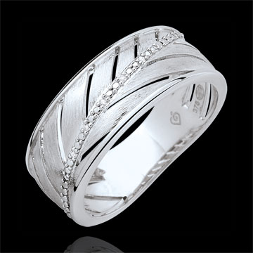 Palm-inspired Ring - 18 carat white polished gold and diamonds
