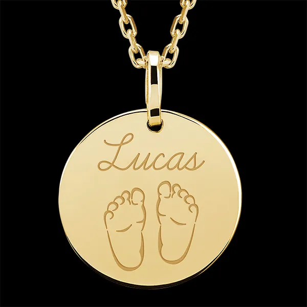 Medalla grabada redonda - Oro amarillo de 9 quilates - Colección Lovely Yours - Edenly Yours