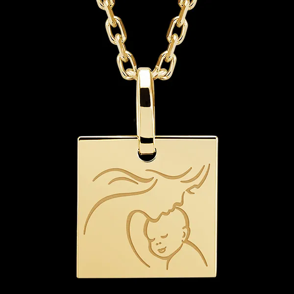 Square medal engraved - 9K yellow gold - Lovely Yours Collection - Edenly Yours