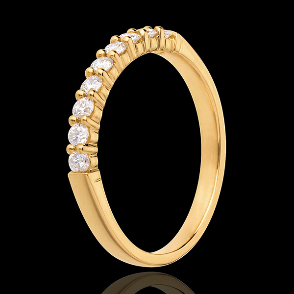 Obrączka z żółtego złota 18-karatowego w połowie wysadzana diamentami - krapy - 0,3 karata - 9 diamentów