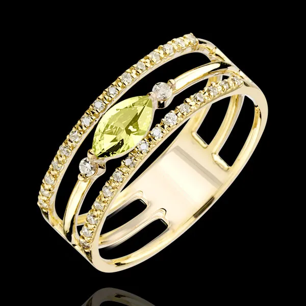 Bague Regard d'Orient - grand modèle - péridot et diamants - or jaune 9 carats