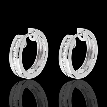 Créoles or blanc 18 carats diamants - serti rail - 0.24 carats - 22 diamants