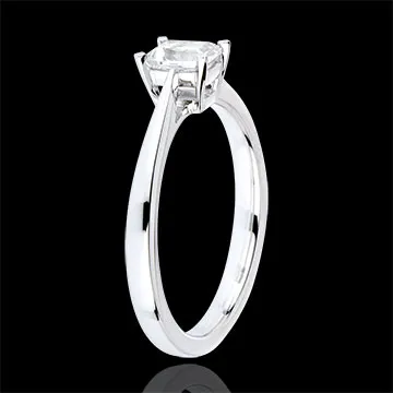 Solitaire Ring Emerald Purity