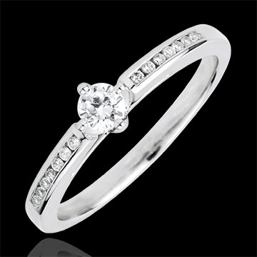 Solitaire Ring Divine 4 prongs