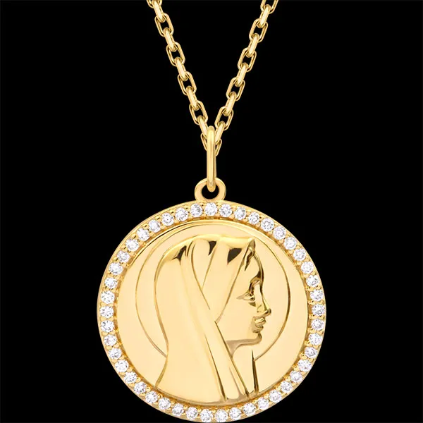 Round Baptism Medal with Right-Facing Virgin Mary – 18ct Yellow Gold and Lab-Grown Diamonds