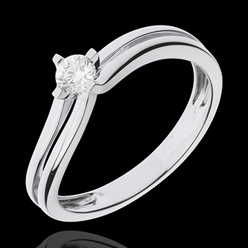 White Gold Dhalia Solitaire