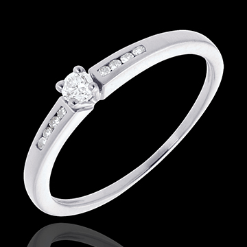 Solitaire Octavă aur alb de 18K - diamant 0.07 carate