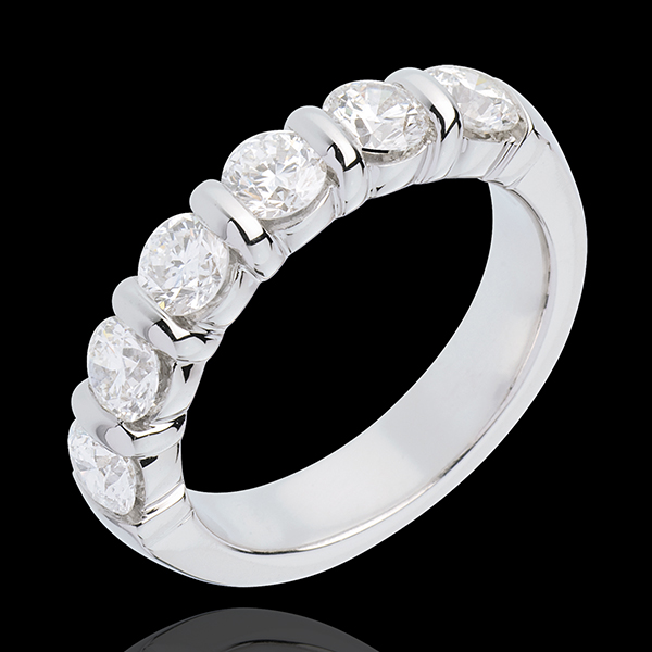 Verighetă din aur alb de 18K semi pavată - setare canal - 1.5 carate - 6 diamante