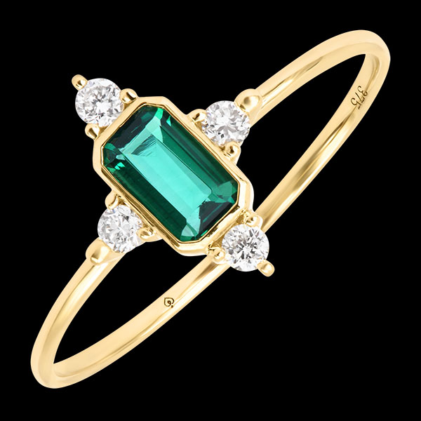Iselda Ring – 9-karätiges Gelbgold, synthetischer Smaragd und synthetische Diamanten