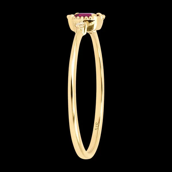 Garance Ring – 9 karaat geelgoud, robijn en synthetische diamanten