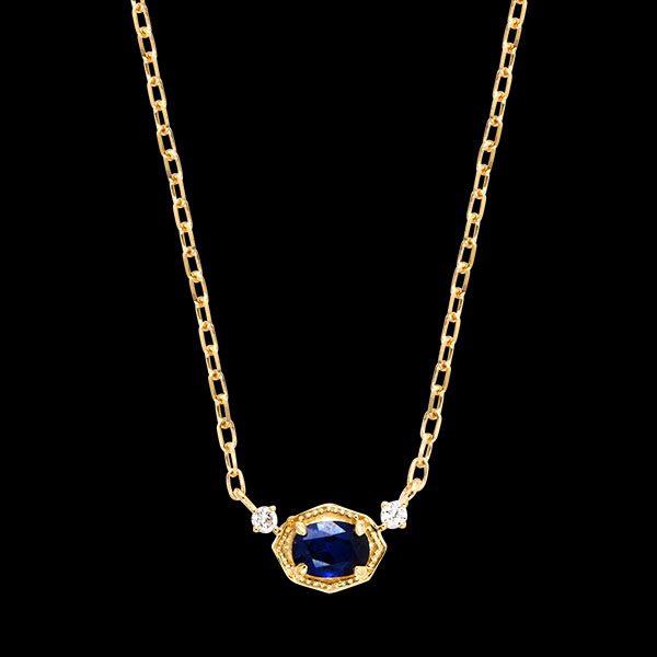 Ysolde Ketting – 9 karaat geelgoud, saffier en synthetische diamanten