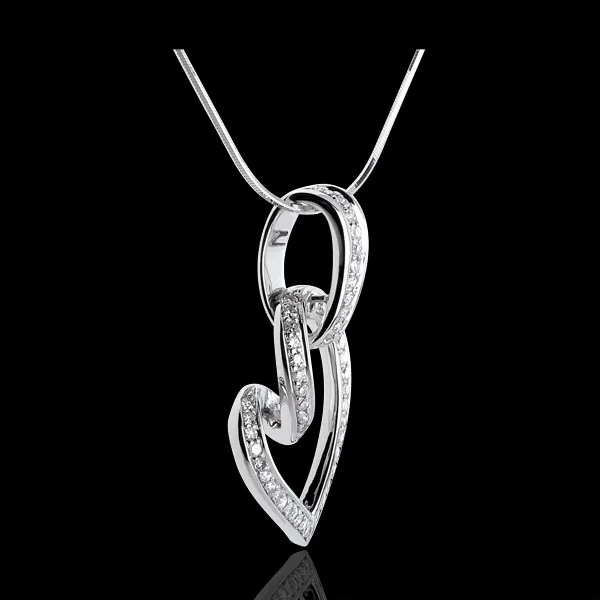 Leaning Heart Pendant - 0.31 carats - 52 Diamonds