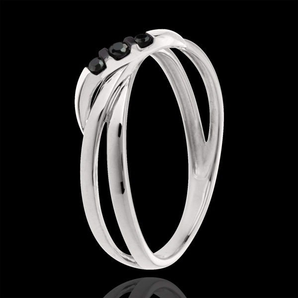 Trilogy Ring Circumference black diamonds