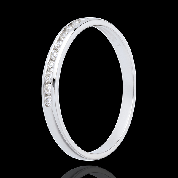 Wedding ring white gold paved-channel setting - 11 diamonds