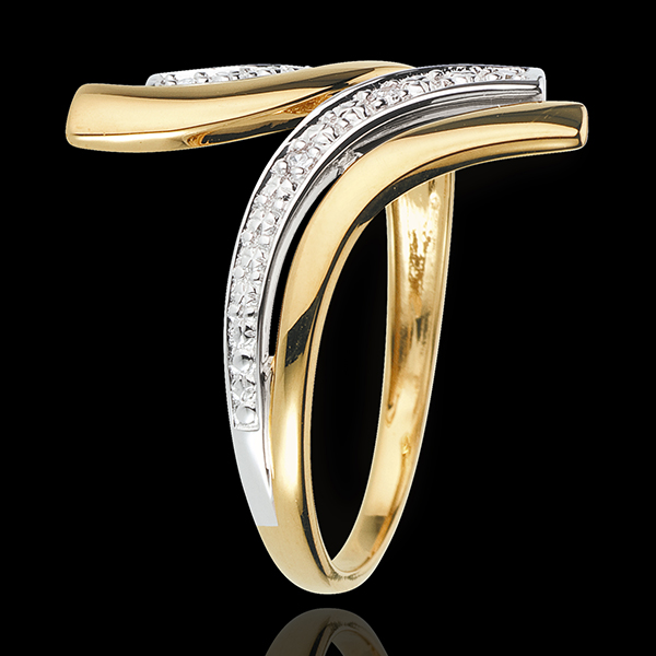 Yellow Gold Nefertiti Ring - 5 Diamonds