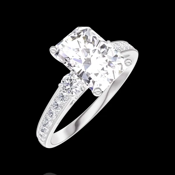 « L'Atelier » n. 187427 - Anello Oro bianco 18 carati - Diamante di laboratorio Rettangolo 1 Carati - Pietre laterali Diamante di laboratorio - Incastonatura Diamante di laboratorio