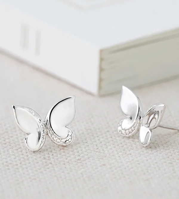 Orecchini Pendenti Naava In Oro Bianco 9kt Con Diamante Nero Naturale - Gioielli Eleganti Donna