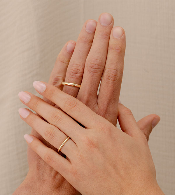 Dúo de anillos de boda Atelier – Oro amarillo de 9 quilates