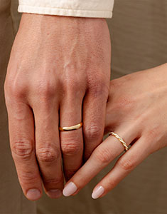 Duo de alianzas Pure & Olympe diamantada – oro amarillo y diamantes – 18 quilates