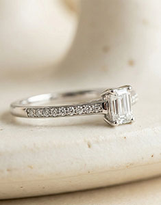 « L'Atelier » n. 180207