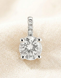 « L'Atelier » Nr. 202407