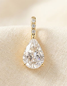 « L'Atelier » No. 204325