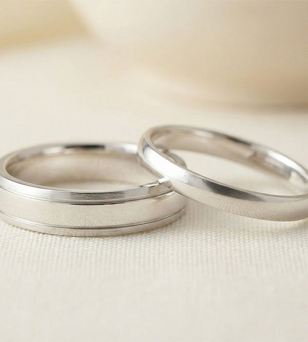 Dúo de alianzas Horizon & Atelier – Oro blanco – 18 quilates