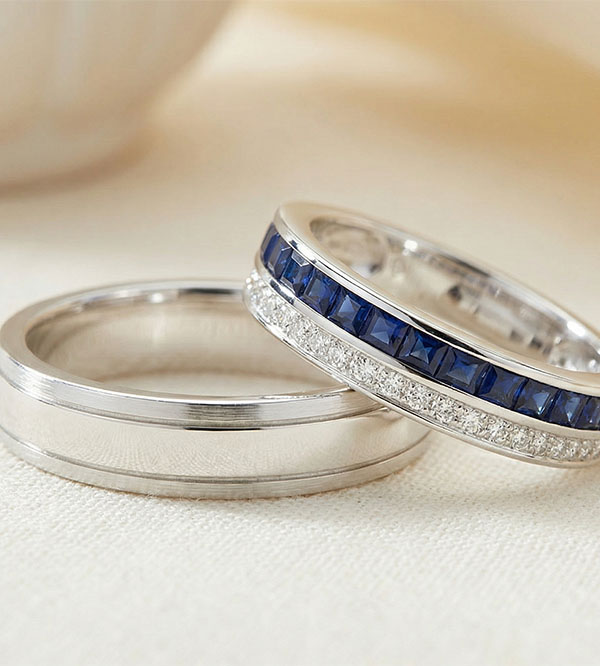 Duo d'alliances Horizon & Zodiaque- or blanc, saphirs et diamants