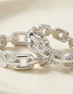 Dúo de alianzas Maillon Cubain – oro blanco y diamantes – 9 quilates