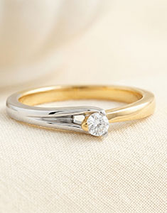 Cuib Preţios nr. 33