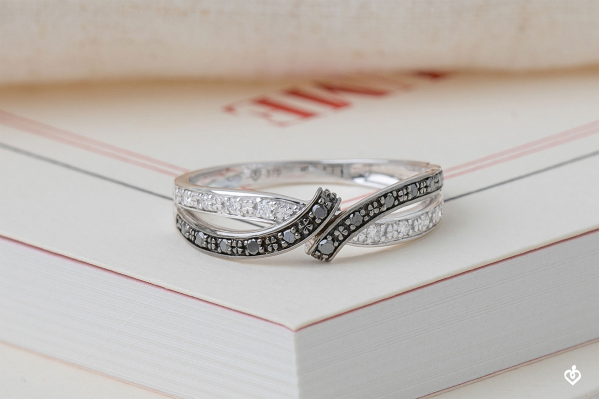 Diamond Rings from Tanishq - Latest Designs!