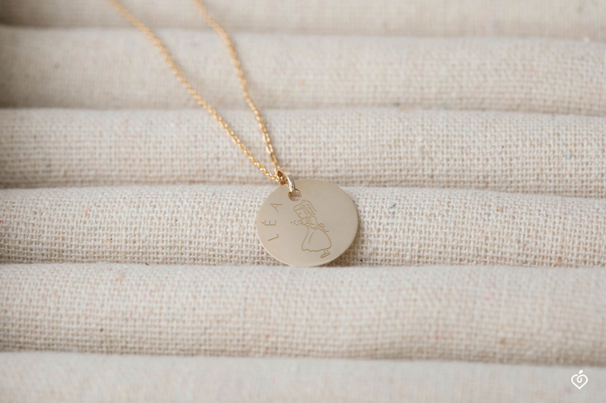 Lovely Yours No. 16