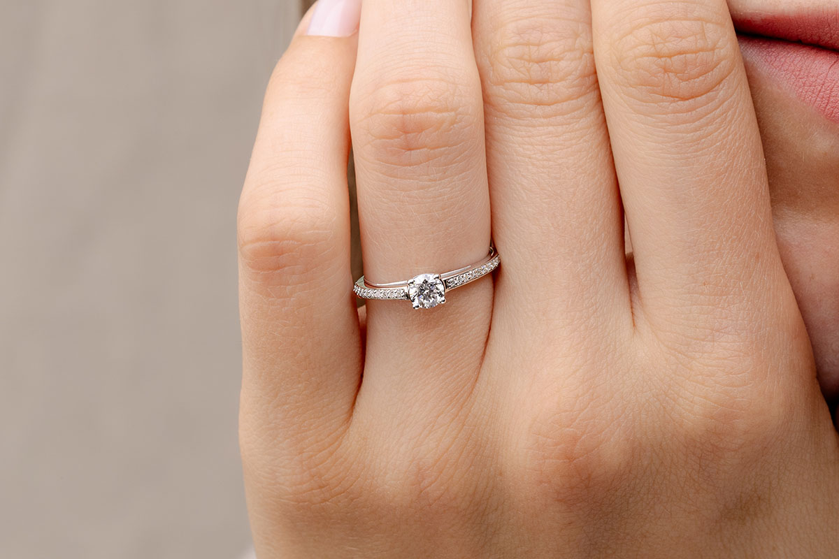 Bague Or 18 Carats Avec Diamant 0.20 Carat - Poids 13.03g - Taille 54 - Occasion