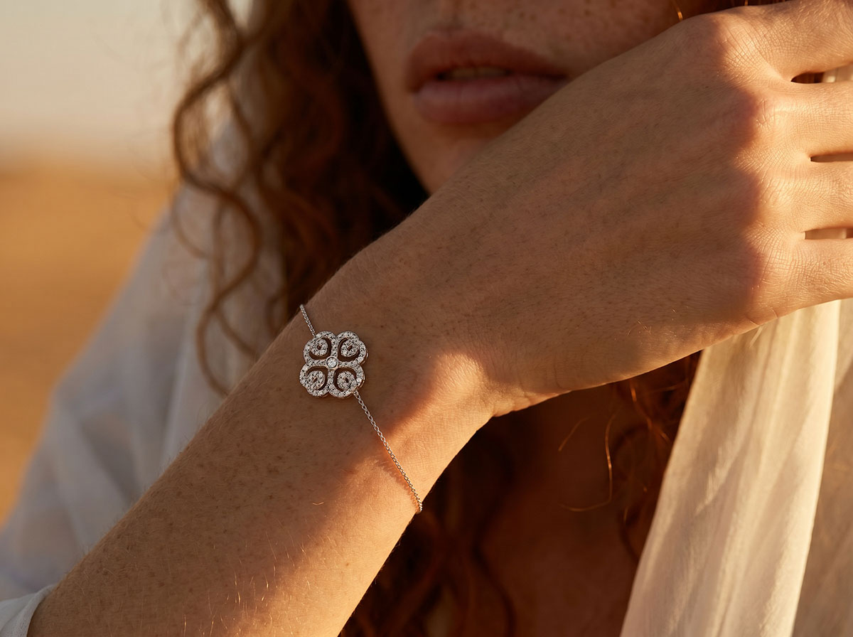 Destiny nr. 1 - Armband Witgoud 9 karaat (375)