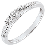Très jolie bague
