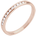 Beautiful items of jewellery a