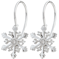 Austral Snowflake Sleeper Earrings