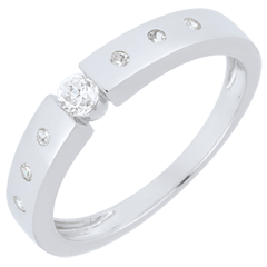 Anillo Solitario Deseo - oro blanco 9 quilates 